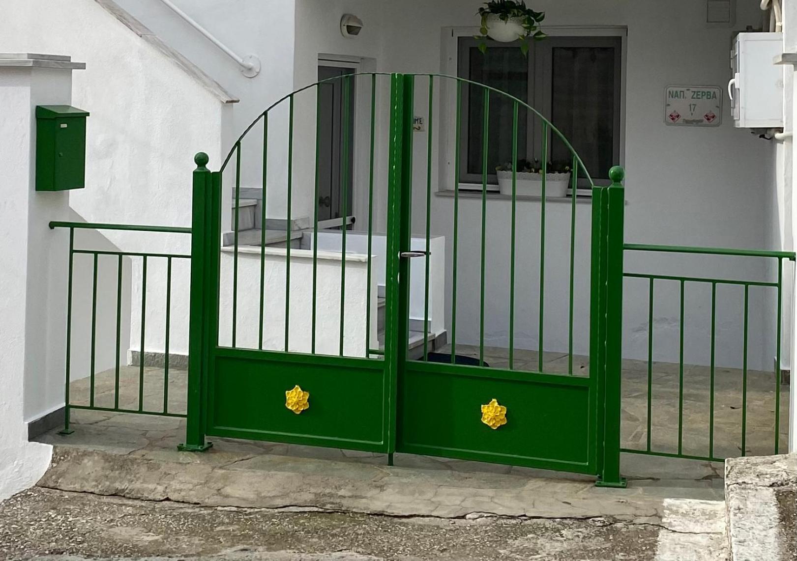 Small Garden Studio Kavala Exterior foto